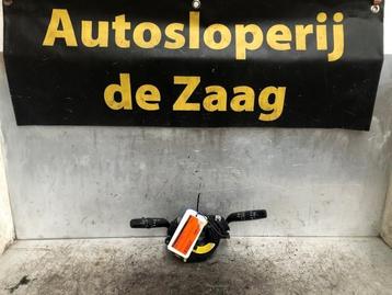 Combischakelaar Stuurkolom van een Mazda 2. beschikbaar voor biedingen