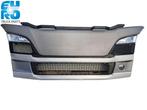 SCANIA P NGS UPPER GRILLE COMPLETE USED, Ophalen of Verzenden, Gebruikt, Scania, Carrosserie en Plaatwerk