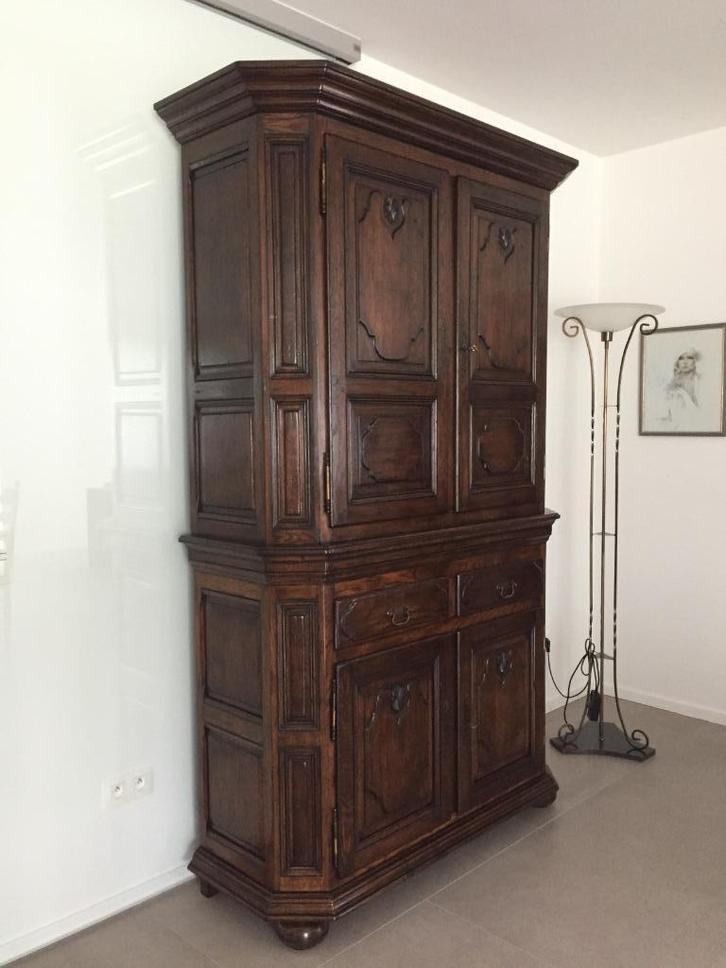 Eiken kast, stoelen, salontafel, tafel + stoelen ..., Huis en Inrichting, Complete eetkamers, Ophalen