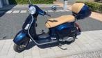 Vespa 125 gts bouwjaar 2013, Fietsen en Brommers, Scooters | Vespa, Ophalen, Zo goed als nieuw