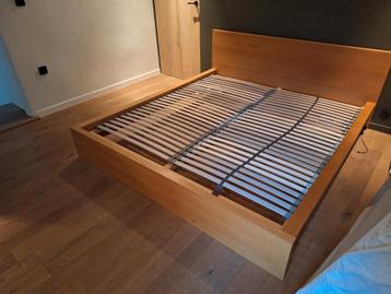 Matelas pour lit double 180x200 avec sommiers à lattes, Enlèvement, Comme neuf