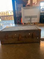 Antieke reiskoffer, Enlèvement, Comme neuf