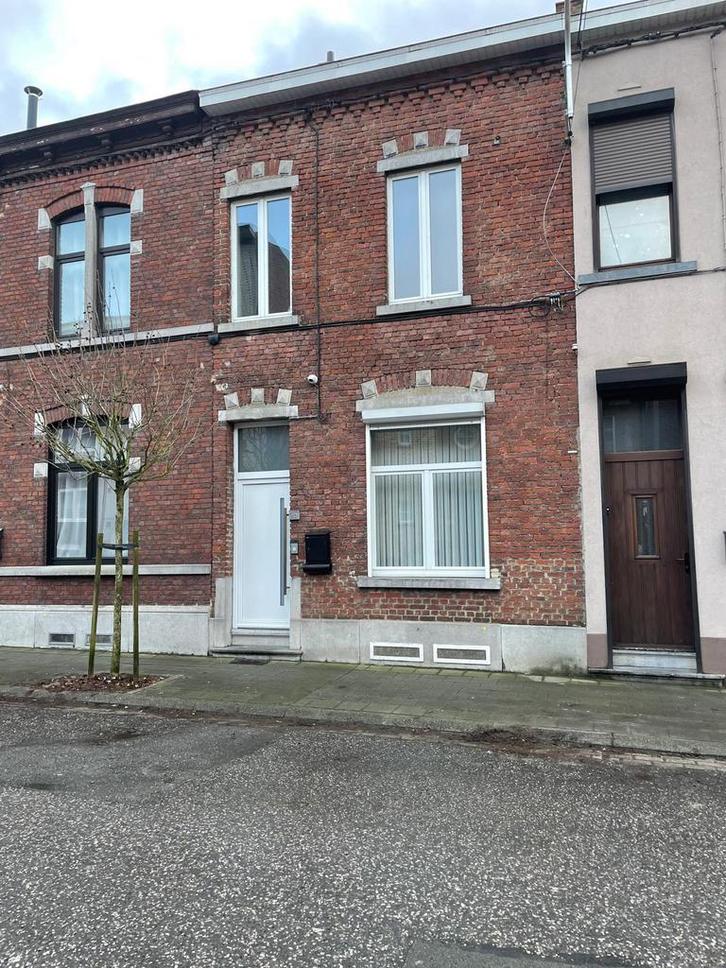 Maison tres bon etat, Immo, Maisons à vendre, Province de Hainaut, Jusqu'à 200 m², Maison 2 façades, Ventes sans courtier, C