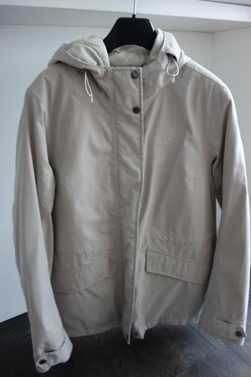Veste chaude/imperméable mastic "Jack Wolfskin" Env. compris beschikbaar voor biedingen