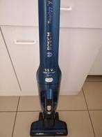 Aspirateur sans sac Bosch, Enlèvement, Utilisé, 1600 à 2000 watts, Aspirateur