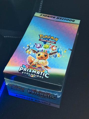 Prismatic booster bundel display beschikbaar voor biedingen