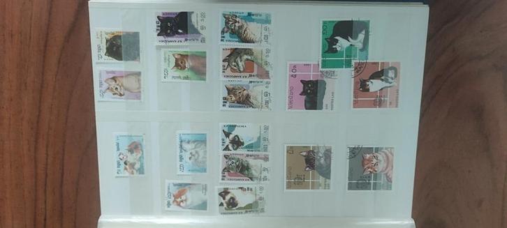 Volledige album postzegels katten, Postzegels en Munten, Postzegels | Volle albums en Verzamelingen, Ophalen of Verzenden