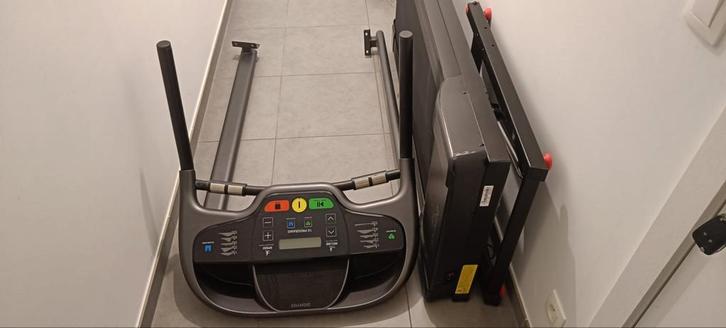 Tapis de course DOMYOS T520B, Sports & Fitness, Appareils de fitness, Comme neuf, Tapis roulant, Jambes, Métal, Enlèvement ou Envoi