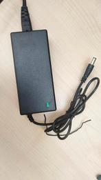 Oplader voor elektrische step, Fietsen en Brommers, Steps, Ophalen of Verzenden, Zo goed als nieuw, Elektrische step (E-scooter)