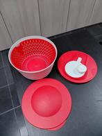 Tupperware slaswierder, Maison & Meubles, Cuisine| Tupperware, Enlèvement