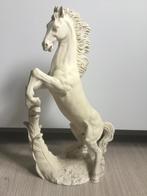Paard in steen., Ophalen, Zo goed als nieuw