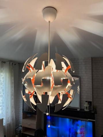 Lampe IKEA (doit partir demain) beschikbaar voor biedingen