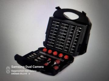 Handgereedschap beschikbaar voor biedingen