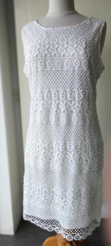 Magnifique Robe Blanche  " DRESSES   YESSICA "  Taille 40