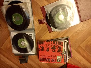 Lot 50 vinyles 45t des Beatles  beschikbaar voor biedingen