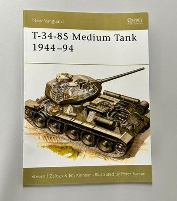 T-34-85 Medium Tank, 1944-94 boek boekje Steven J. Zaloga