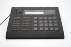 Roland R8 drumcomputer (Human Rhythm Composer) + voeding, Muziek en Instrumenten, Ophalen, Zo goed als nieuw, Roland
