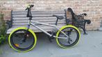 Bmx fiets, Fietsen en Brommers, Ophalen, Zo goed als nieuw, 16 tot 20 inch, Stuur 360° draaibaar