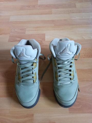 Nike air jordan 5 retro jade horizon maat  42,5 beschikbaar voor biedingen