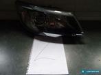 Rechter koplamp Skoda Superb Combi 2015, Gebruikt, -, -, Ophalen of Verzenden