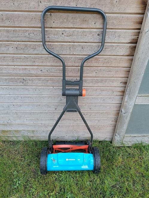 Gardena handgrasmaaier 330 + opvangzak – als nieuw!, Tuin en Terras, Grasmaaiers, Zo goed als nieuw, Handgrasmaaier, Opvangzak