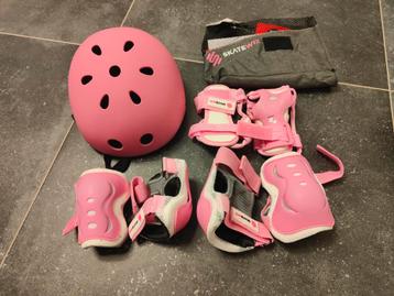 Kit de Protection Roller Enfant SKATEWIZ + Casque 