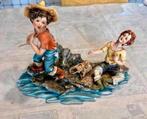 Antiek Porselein - Capodimonte Cortese Beeld Vissen Fishing, Antiek en Kunst, Ophalen of Verzenden