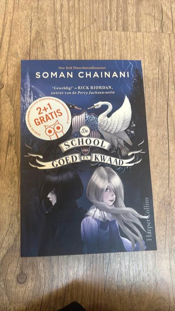 Soman Chainani - De School van Goed en Kwaad, Boeken, Kinderboeken | Jeugd | 13 jaar en ouder, Zo goed als nieuw, Ophalen