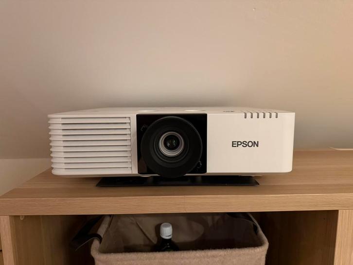 Projecteur Epson EB-L630U – Très peu utilisé, TV, Hi-fi & Vidéo, Projecteurs vidéo, Comme neuf, Enlèvement