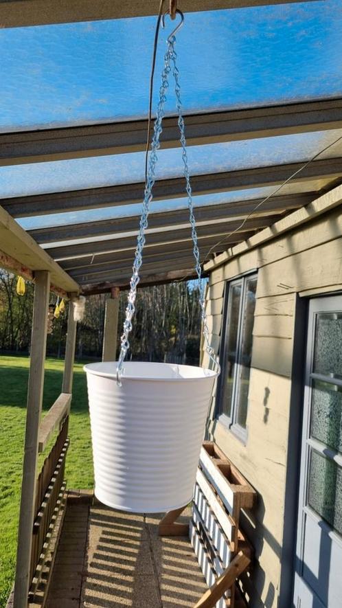 Hangende bloempotten (7) in nieuwstaat, Tuin en Terras, Bloembakken en Plantenbakken, Zo goed als nieuw, Ophalen