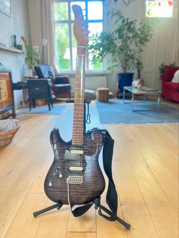 Sire Larry Carlton T7 FM linkshandig  beschikbaar voor biedingen