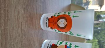 South park. 2 nieuwe glazen samen 8€ beschikbaar voor biedingen