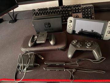 Nintendo Switch Console + Switch pro controller + hoes beschikbaar voor biedingen