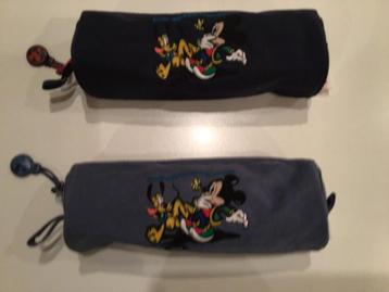 Etuis Mickey beschikbaar voor biedingen