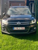 VW Tiguan 2.0 TDI jaar 2012, Automaat, Euro 5, Zwart, 4 cilinders