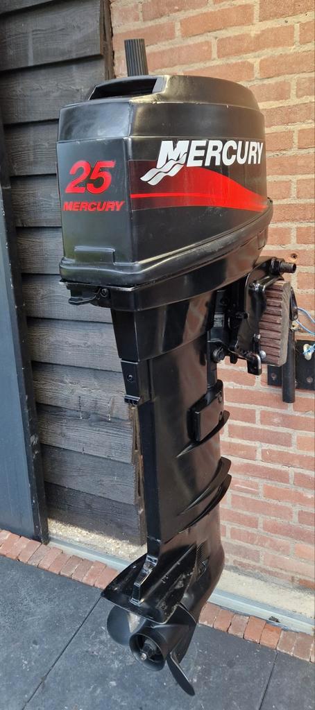 Mercury 25pk Langstaart op knuppel, Watersport en Boten, Buiten- en Binnenboordmotoren, Ophalen of Verzenden