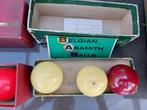 3 boules de billard Aramith en boîte Belgian Aramith Balls, Queue ou Boules, Utilisé, Enlèvement ou Envoi