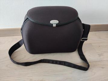 Luiertas / verzorgingstas BabyBjorn, zo goed als nieuw beschikbaar voor biedingen