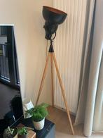 Industriële vloerlamp statief met houten poten, Ophalen, Zo goed als nieuw
