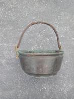 Antieken pot, Ophalen
