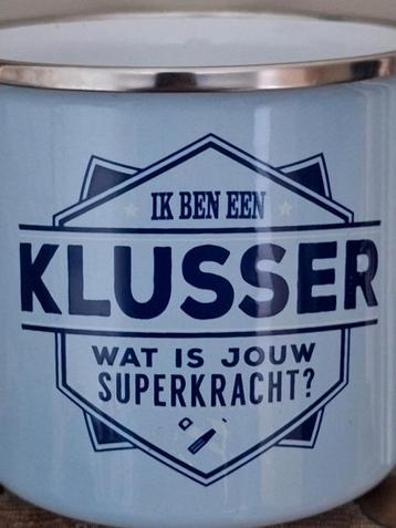 Emaille beker beschikbaar voor biedingen