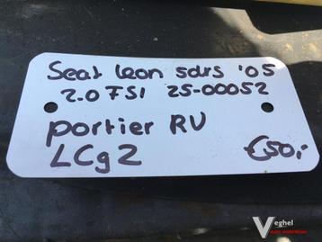 Seat Leon 2.0 fsi 5 drs 2005 2500052  Portier Rechtsvoor of  beschikbaar voor biedingen