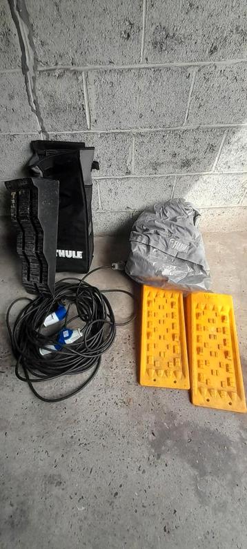 Accessoires voor campers  beschikbaar voor biedingen