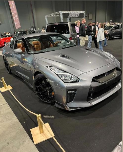 Nissan GTR  prestige édition Belgium GTR store, Auto's, Nissan, Particulier, GT-R, 4x4, ABS, Achteruitrijcamera, Adaptieve lichten