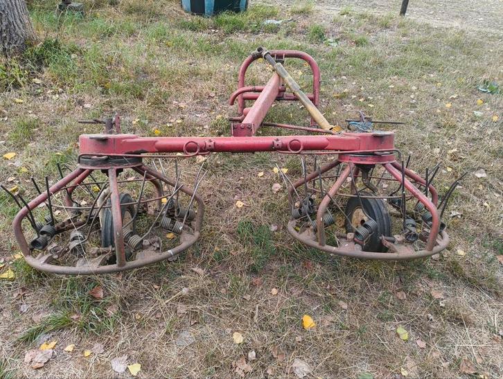 Strela hooikeerder + hark, Jardin & Terrasse, Tondeuses à gazon, Enlèvement