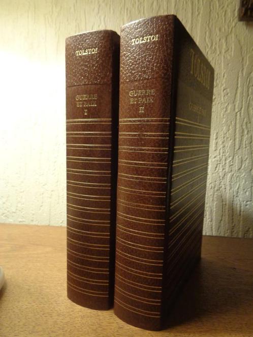 2 Boeken Oorlog en Vrede Tolstoj deel I en II, Boeken, Literatuur, Zo goed als nieuw, Wereld overig, Ophalen of Verzenden