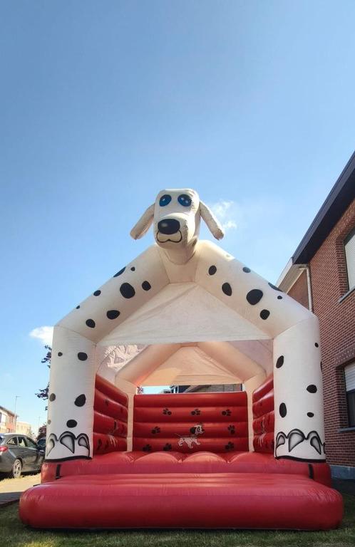 TE HUUR Springkasteel Dalmatiër, Hobby en Vrije tijd, Feestartikelen | Verhuur, Gebruikt, Ophalen