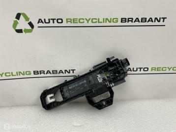 Portiergreep Houder LA Mercedes A Klasse W176 A2047602134 beschikbaar voor biedingen