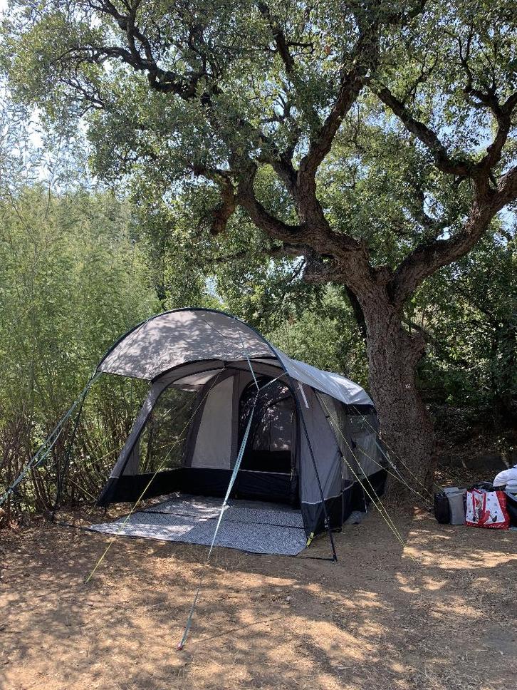 Kit de camping complet, utilisé une seule fois !, Caravanes & Camping, Tentes, jusqu'à 4, Comme neuf, Enlèvement