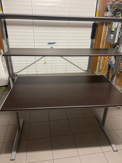 Bureau, Huis en Inrichting, Bureaus, Zo goed als nieuw, Bureau, Ophalen